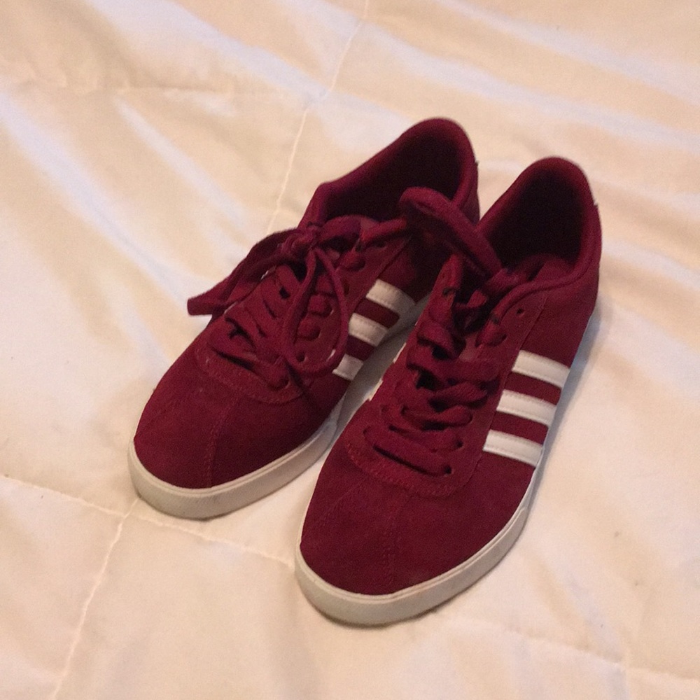 Adidas neo burgundy red sneakers